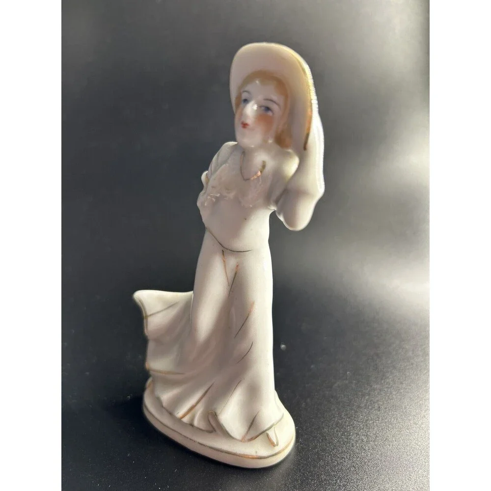Vintage Art Deco Porcelain Woman Figurine - Picture 7 of 11